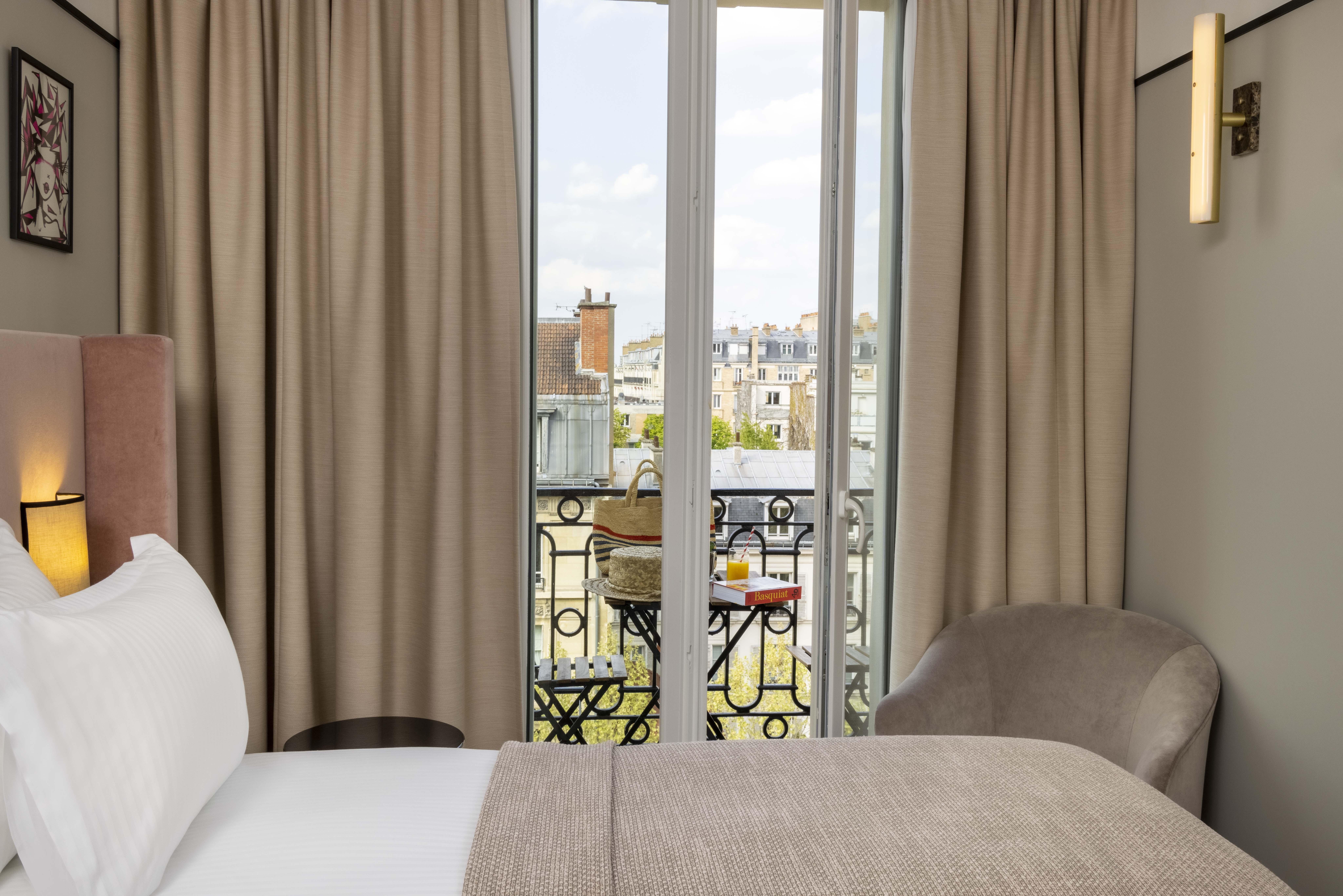 Hotel Le 37 Bis Нёйи-сюр-Сен Экстерьер фото