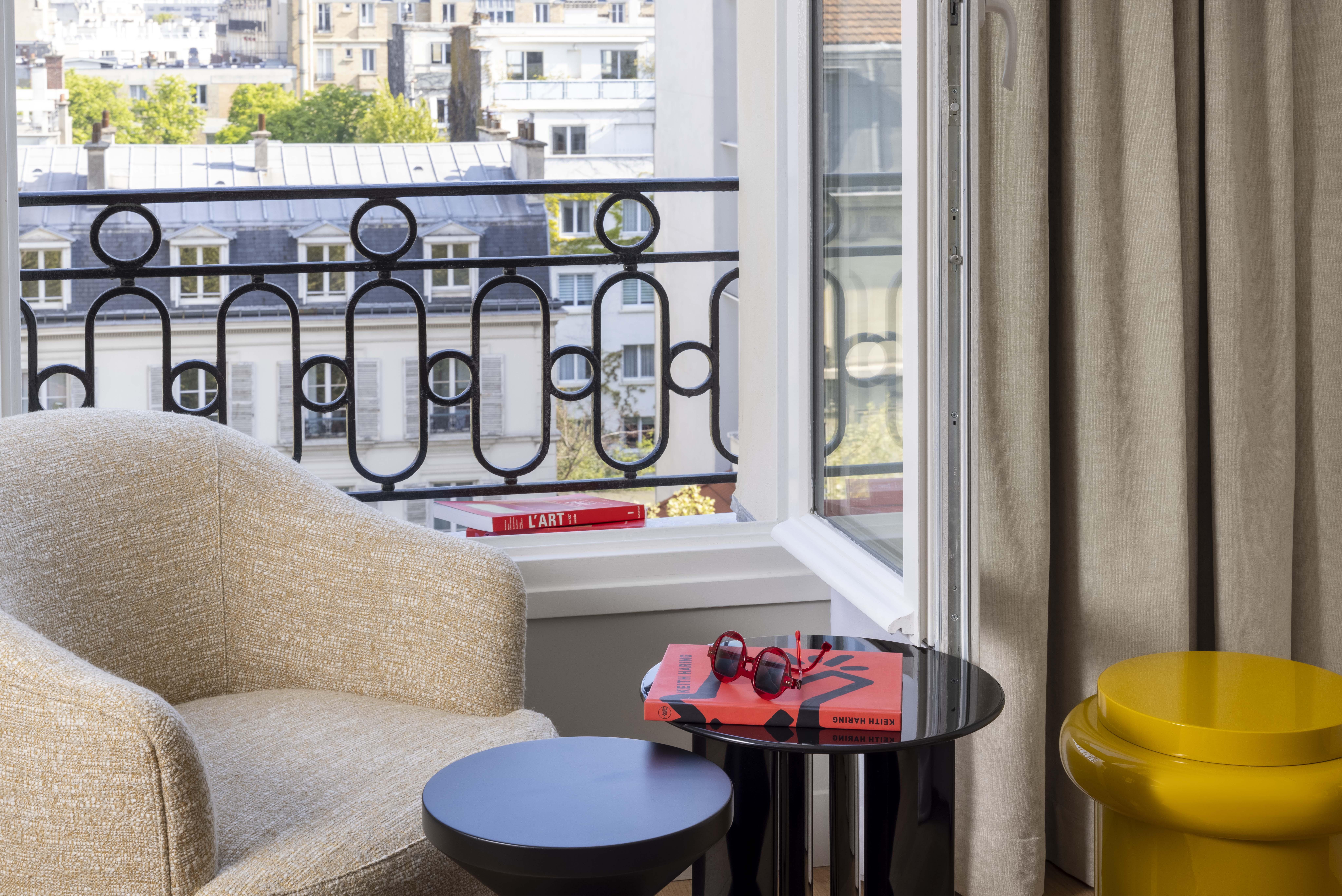 Hotel Le 37 Bis Нёйи-сюр-Сен Экстерьер фото