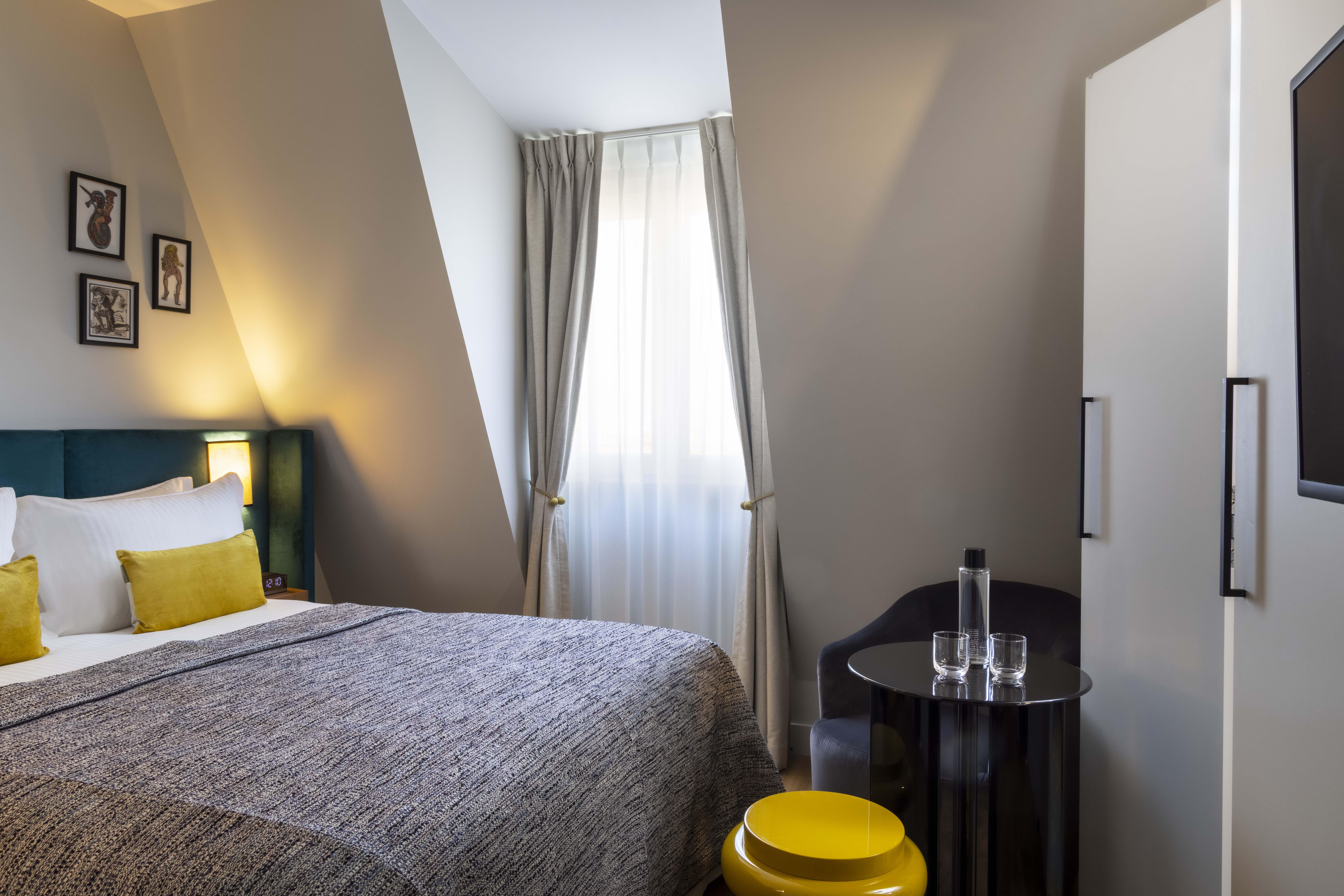 Hotel Le 37 Bis Нёйи-сюр-Сен Экстерьер фото