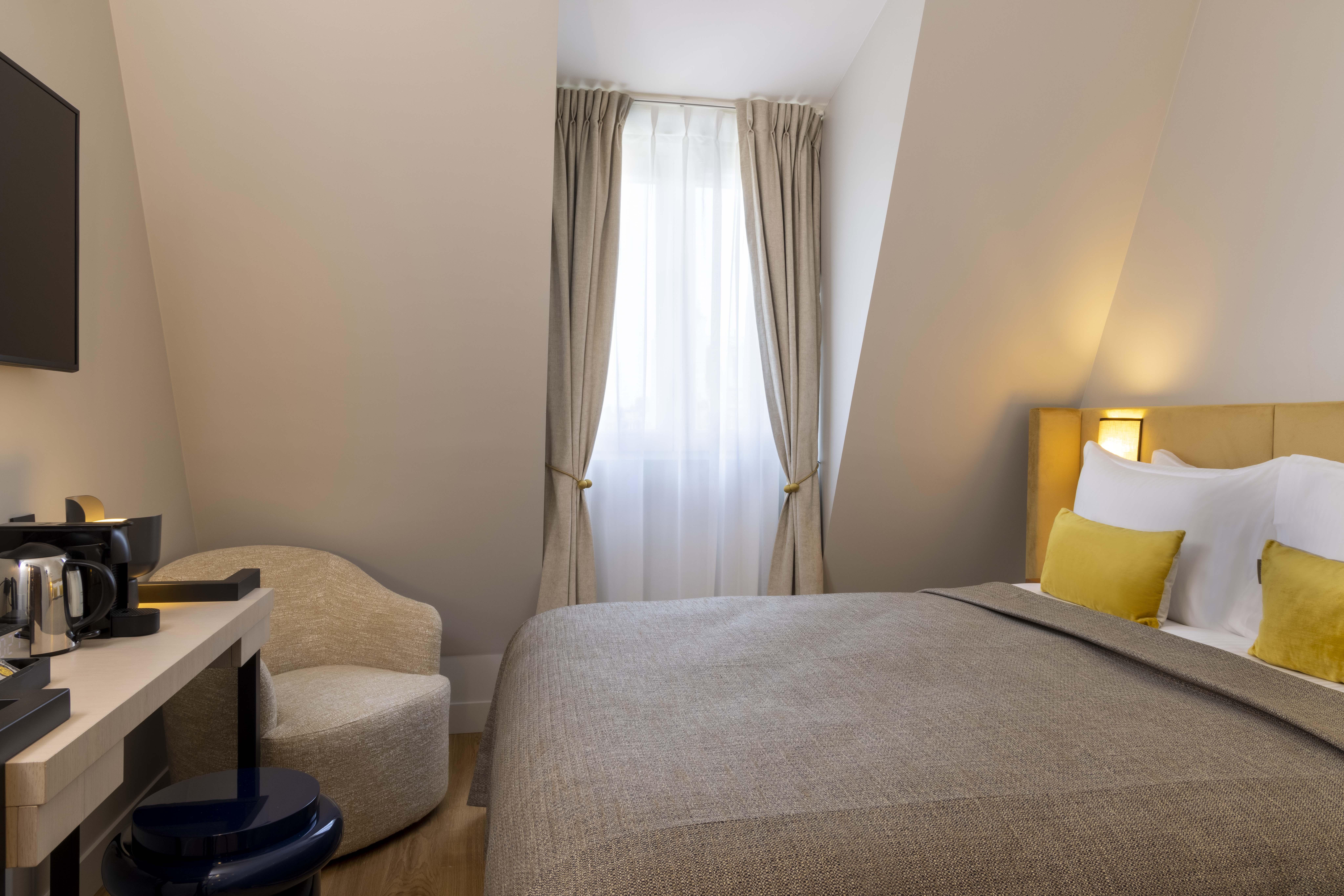 Hotel Le 37 Bis Нёйи-сюр-Сен Экстерьер фото