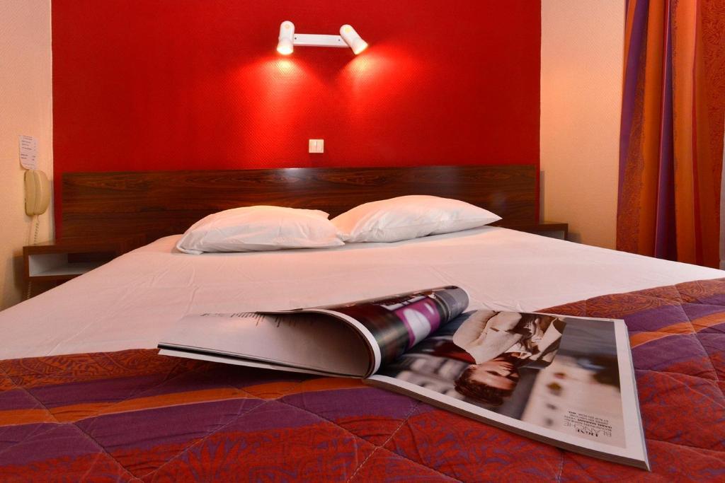Hotel Le 37 Bis Нёйи-сюр-Сен Экстерьер фото
